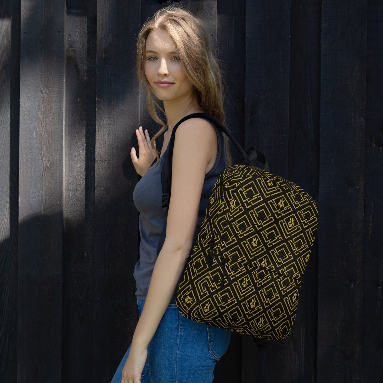DaKahree Royal Labyrinth – Backpack – Black & Gold - Image 4