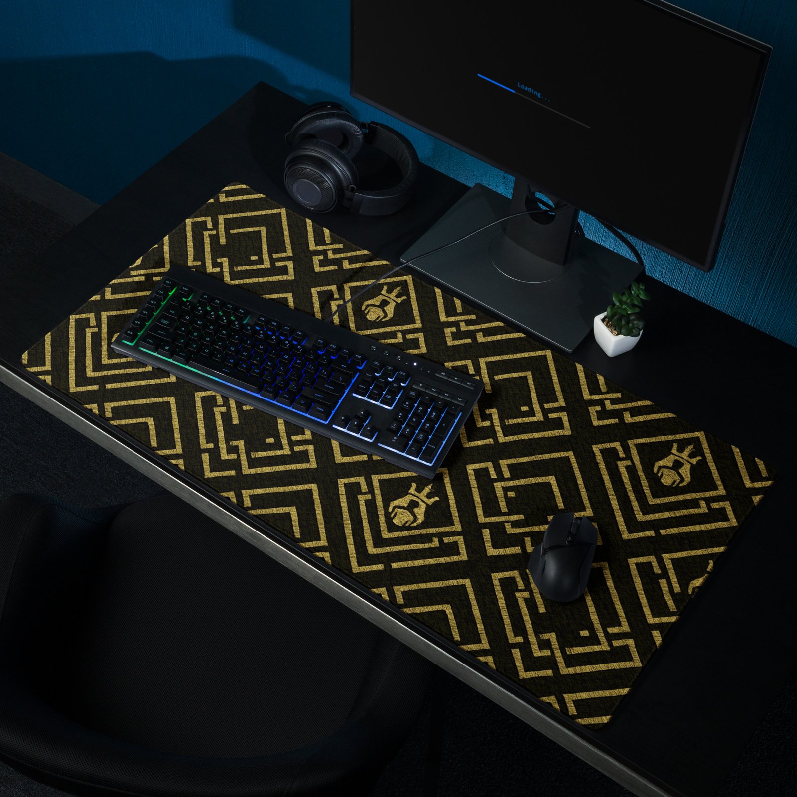 DaKahree Royal Labyrinth – Gaming mouse pad – Black & Gold